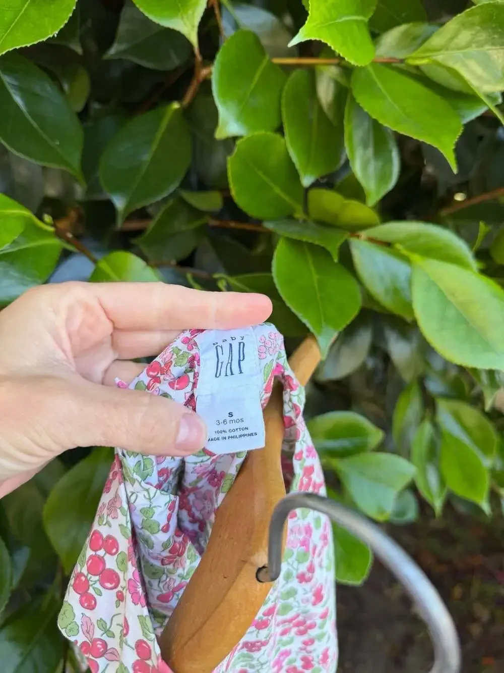 Baby Gap Girls Sleeveless Floral Button-Back Dress